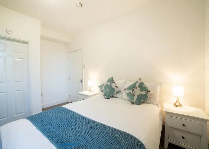 Oyo Lonsdale Guest House